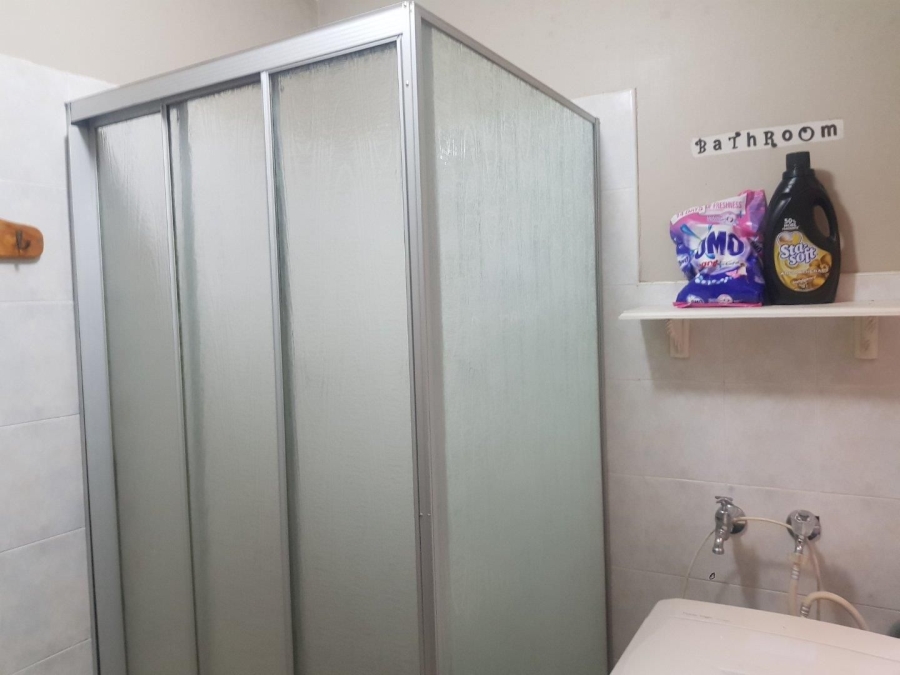 2 Bedroom Property for Sale in Kannoniers Park North West